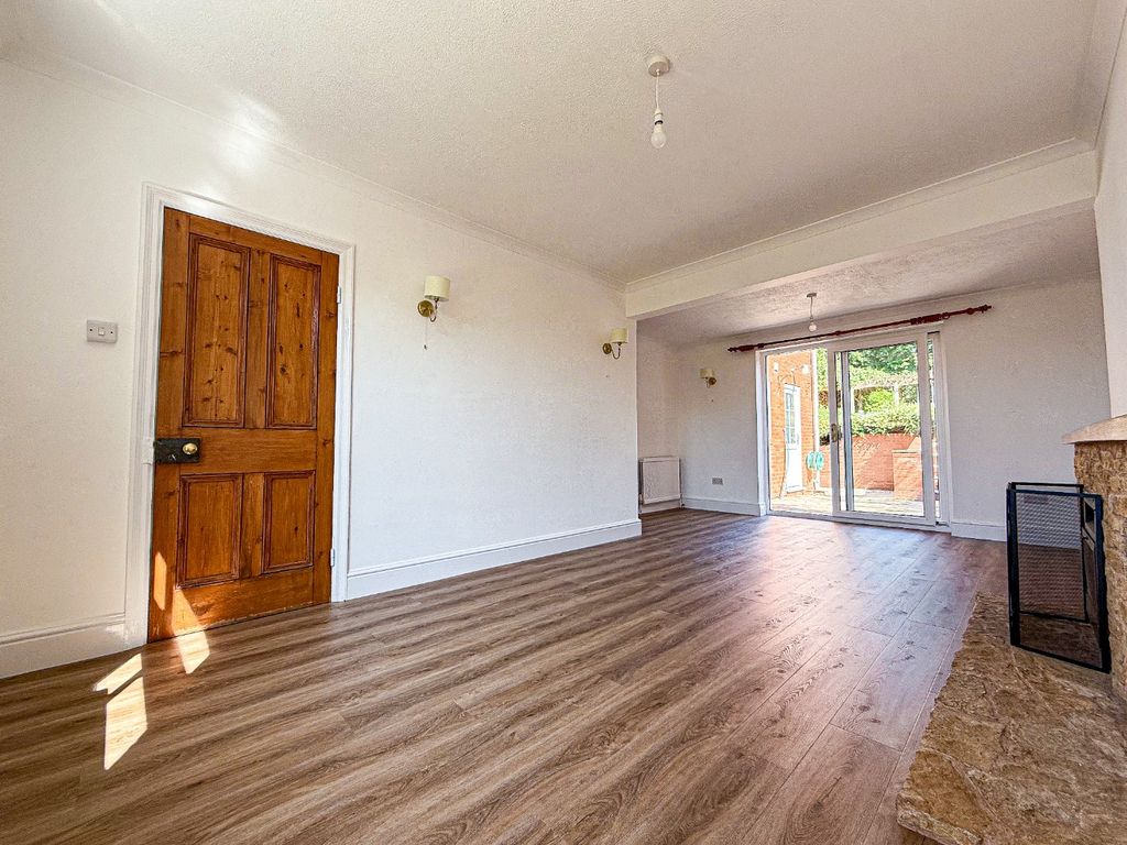Property photo 2 of 30 4188427