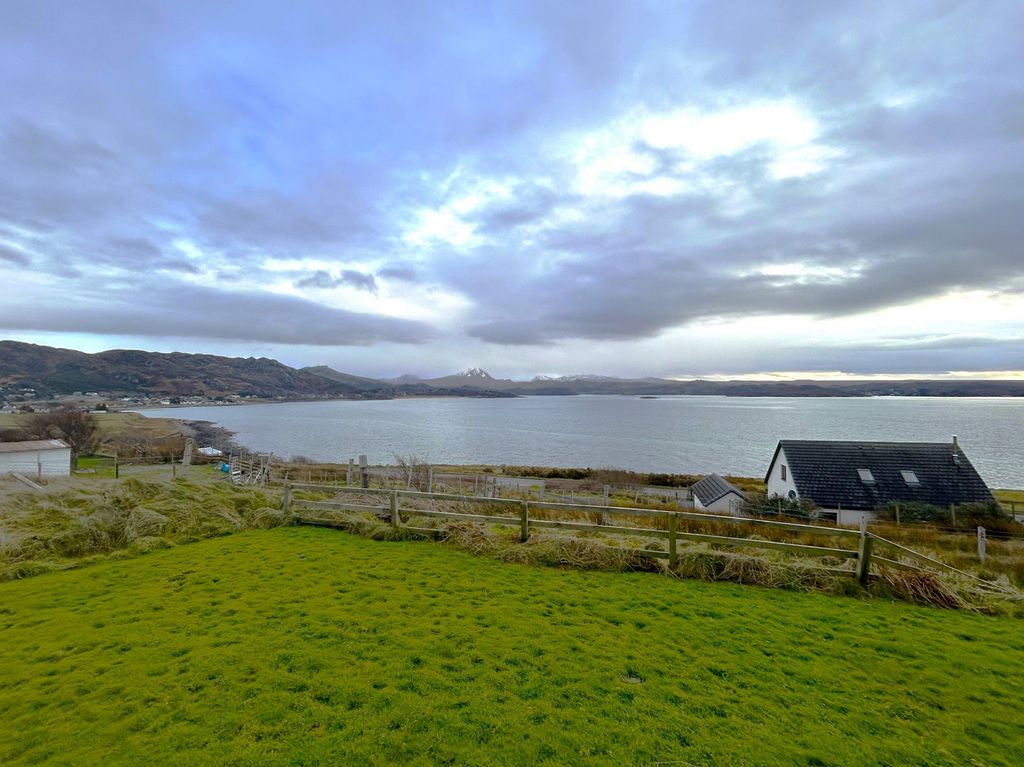 Property photo 2 of 15 View