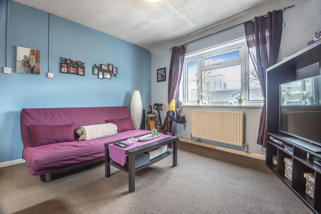 Property photo 1 of 8 568959 (4)