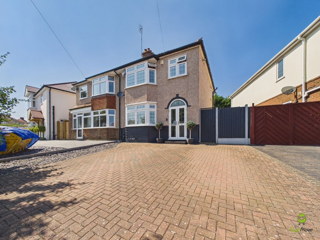 Property photo 2 of 38 Presented By Clinton At Ewemove Bexleyheath And Da