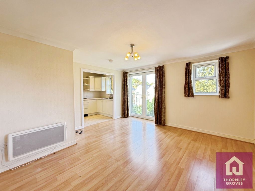 Property photo 2 of 11 Pbox-Img.Jpg