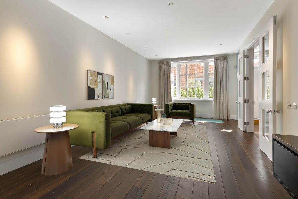 Property photo 2 of 7 Shafto Mews 7 Vir...