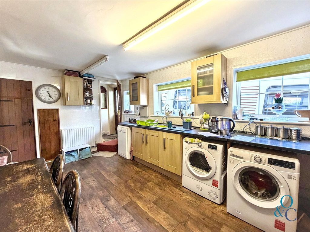 Property photo 3 of 20 Picture No. 20