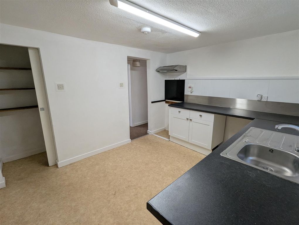 Property photo 2 of 13 Pxl_20260119_140444080.Jpg