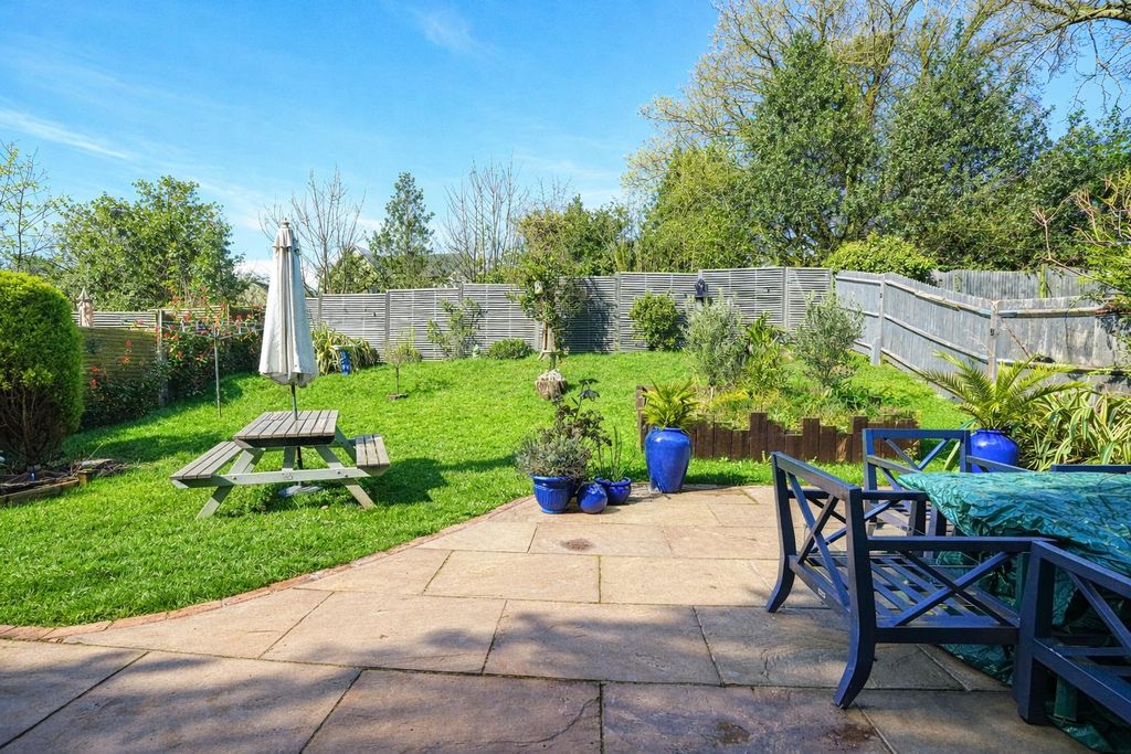 Property photo 2 of 28 866815Bf-F72c-4051-Ae09-4Aa1E6503ee2.Png