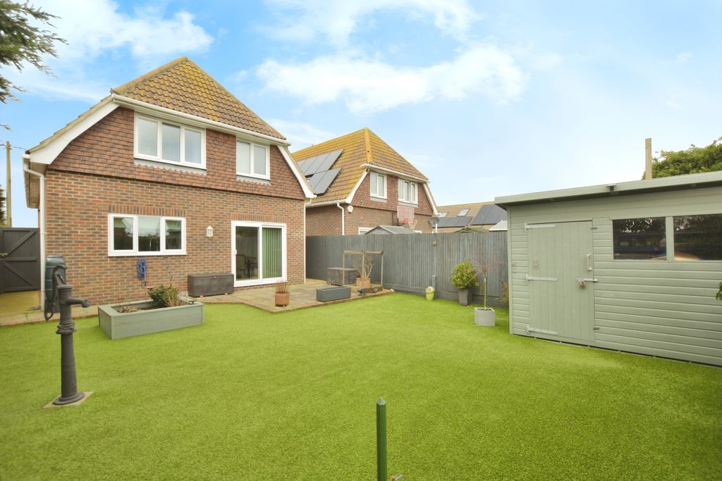 Property photo 1 of 17 Photography