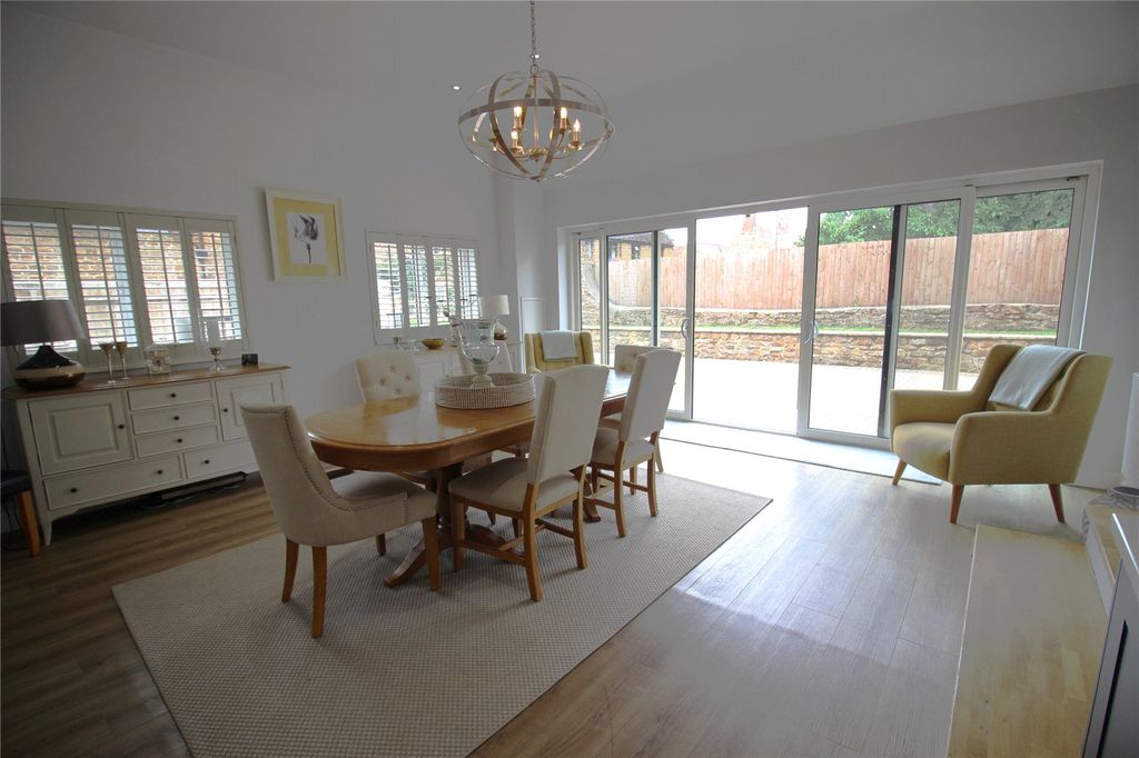 Property photo 3 of 39 Picture No. 67