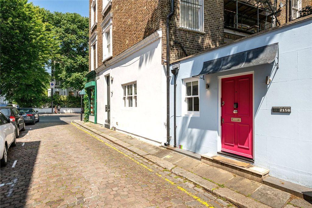 Property photo 1 of 11 Mews