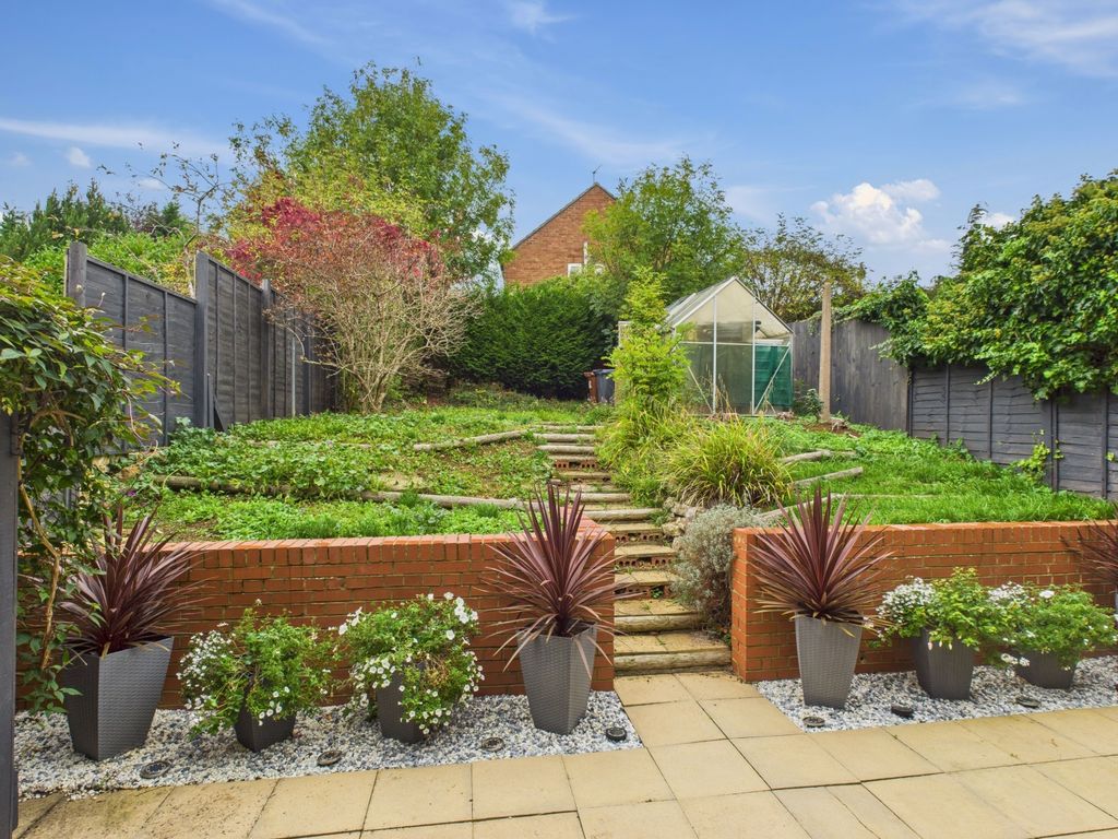 Property photo 2 of 13 2. Cam04922G0-Pr0080-Still023