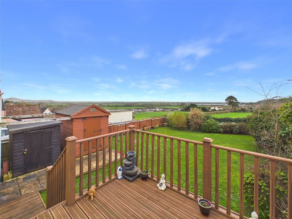 Property photo 2 of 28 Picture No. 47