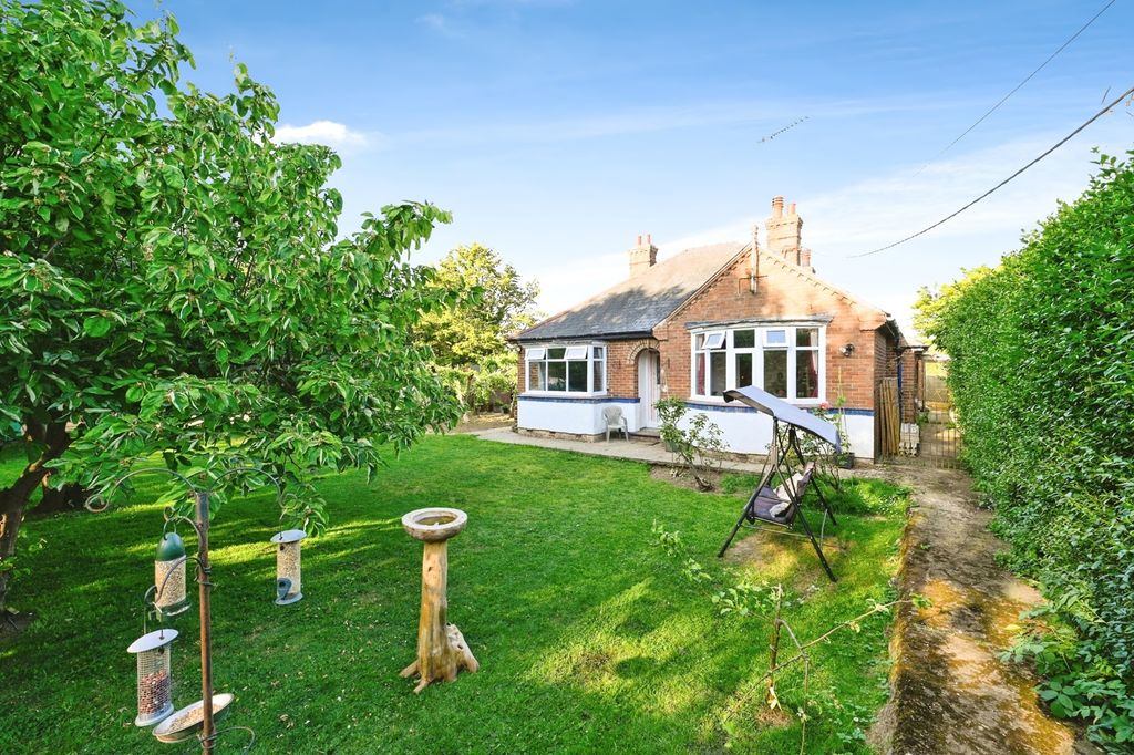 Property photo 1 of 17 Photo