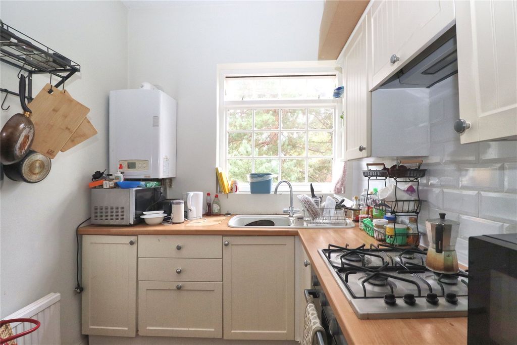 Property photo 2 of 10 Picture No. 20