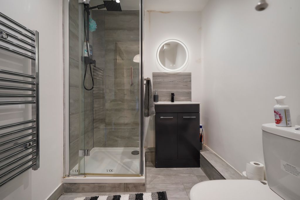 Property photo 3 of 14 Gallery