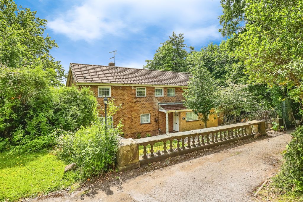 Property photo 1 of 20 Img_3885