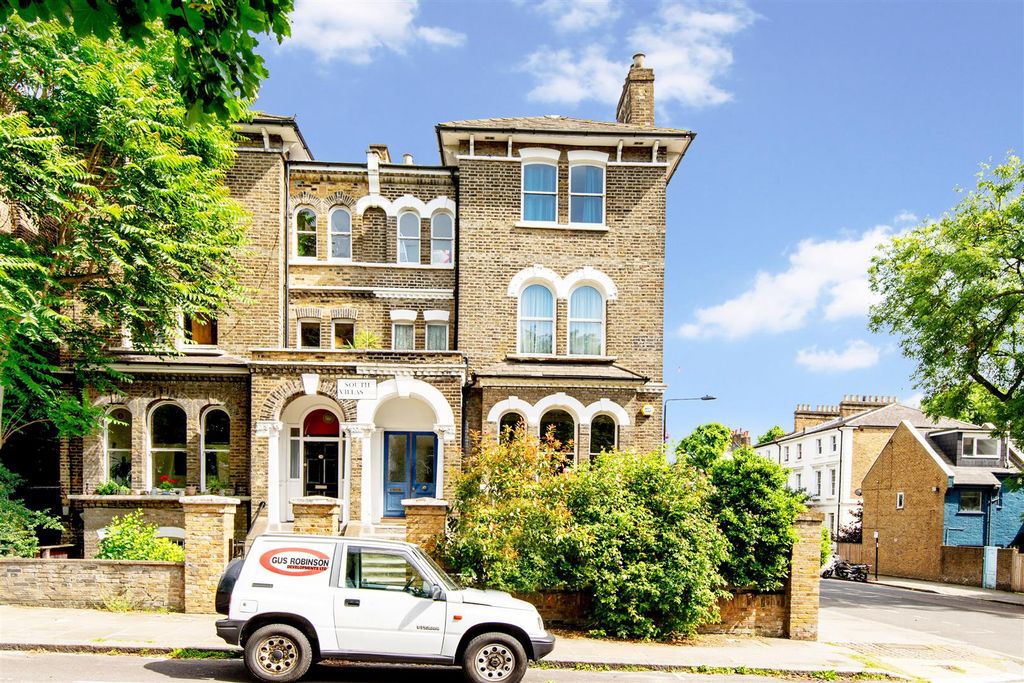 Property photo 1 of 15 Highres1592777.Jpg