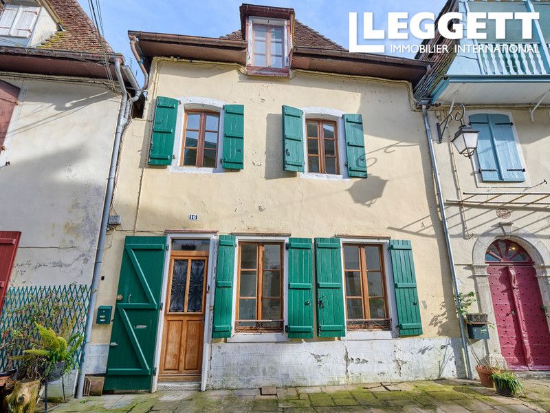 Property photo 3 of 10