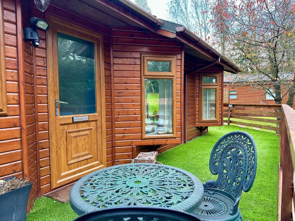 Property photo 3 of 22