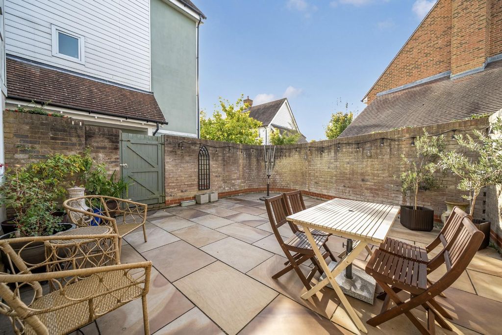 Property photo 3 of 14 1359332-2-68E54671Acbf1.Jpg