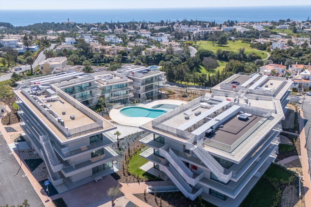 Property photo 1 of 21 Sea & Golf View | De Luxe New T3 Penthouse At Nomad Bay Condo In Carvoeiro For Sale - Lagoa