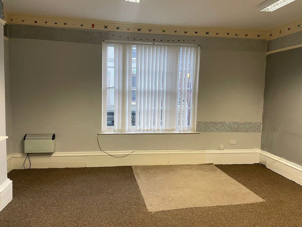Property photo 1 of 3