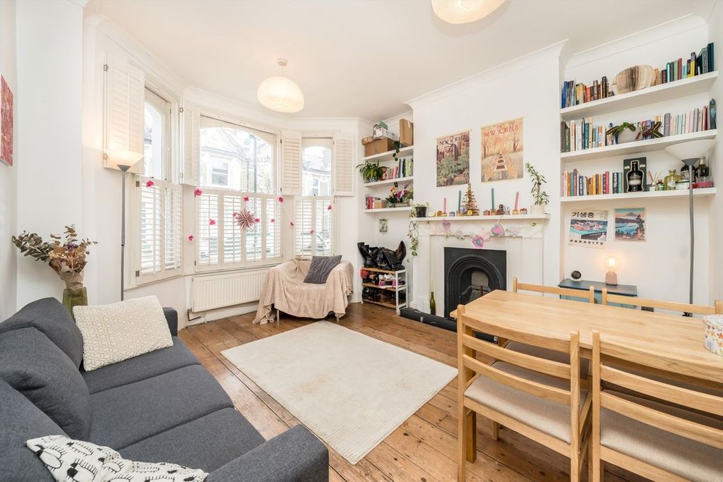 Property photo 2 of 6