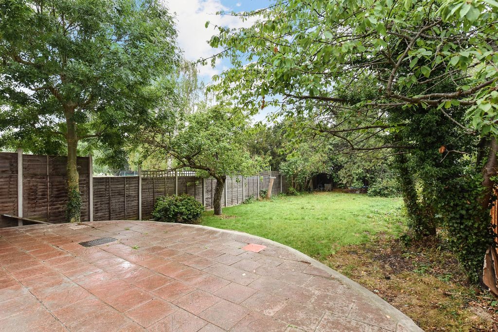 Property photo 2 of 15