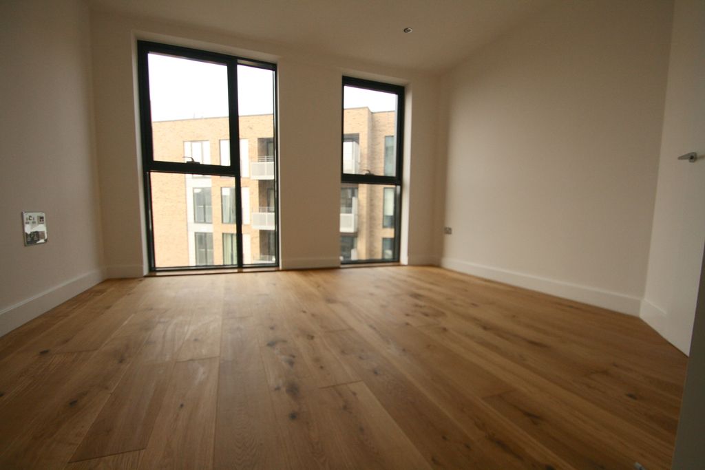 Property photo 3 of 5