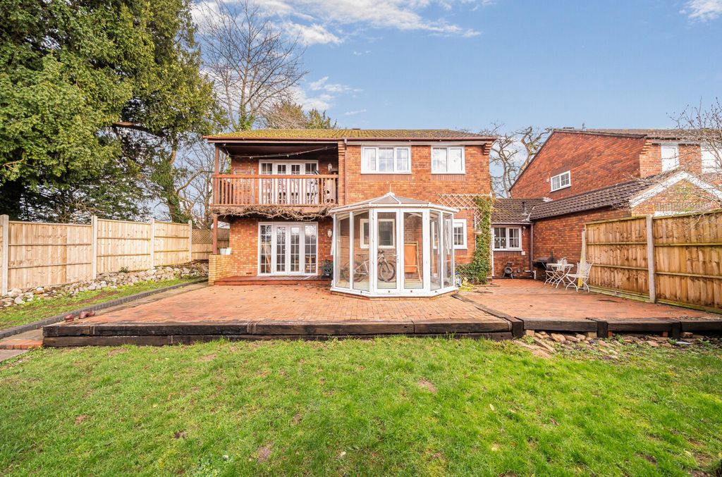Property photo 1 of 19 1408340-3-6983303...