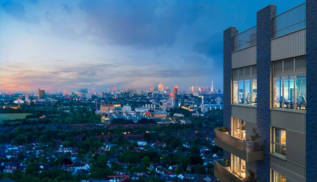 Property photo 2 of 19