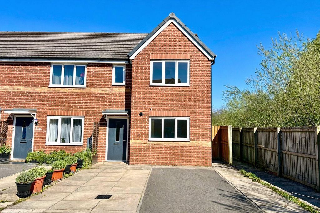 Property photo 1 of 12 Whatsapp Image 2026-04-20 At 11.00.57.Jpeg