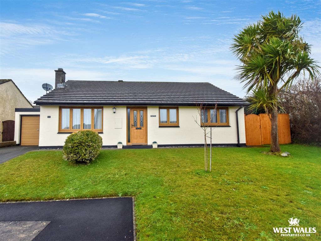 Property photo 1 of 22 Front.Jpg