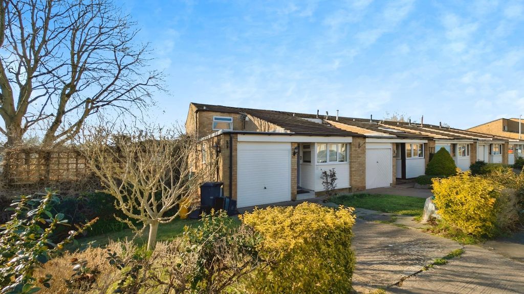 Property photo 1 of 13 4872c7F6-Pxl_20250312_155803682.Jpg