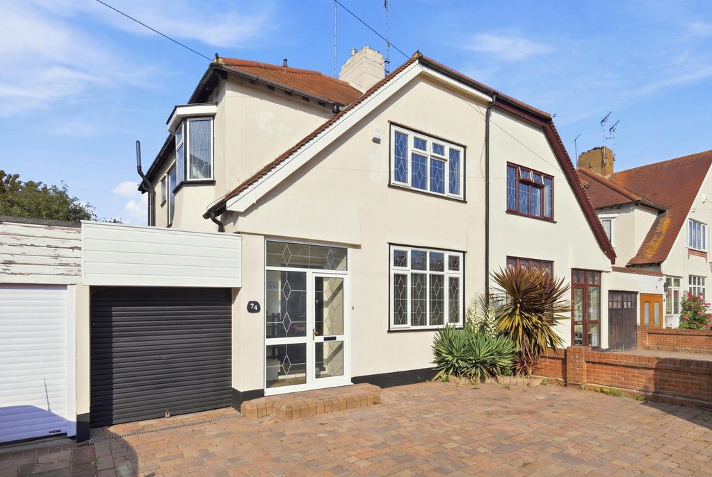 Property photo 1 of 37