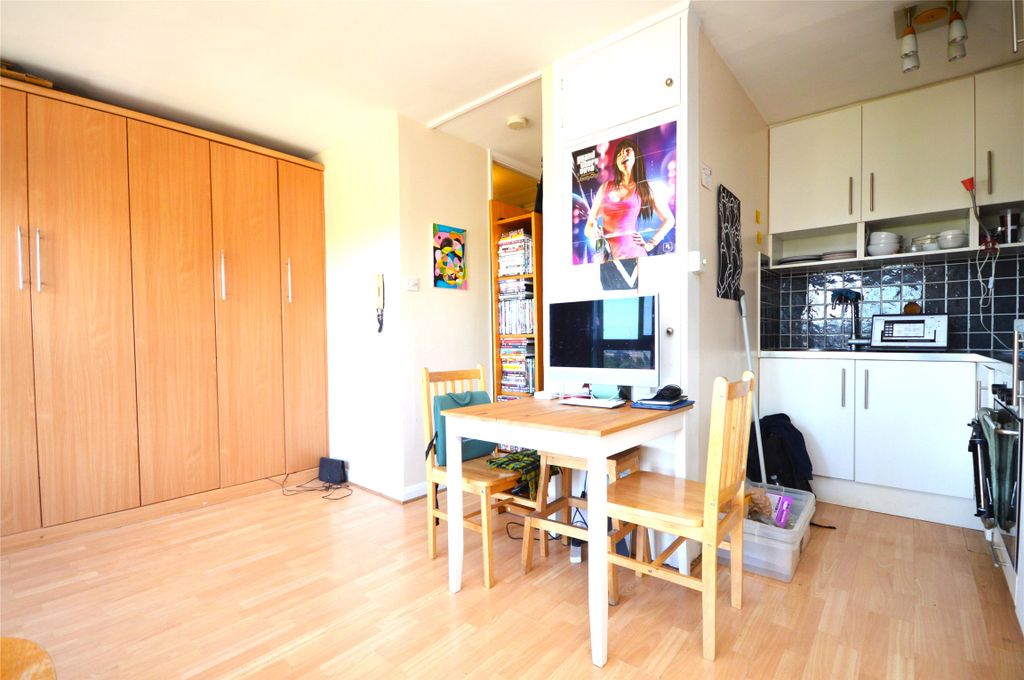 Property photo 2 of 7 Picture No. 04
