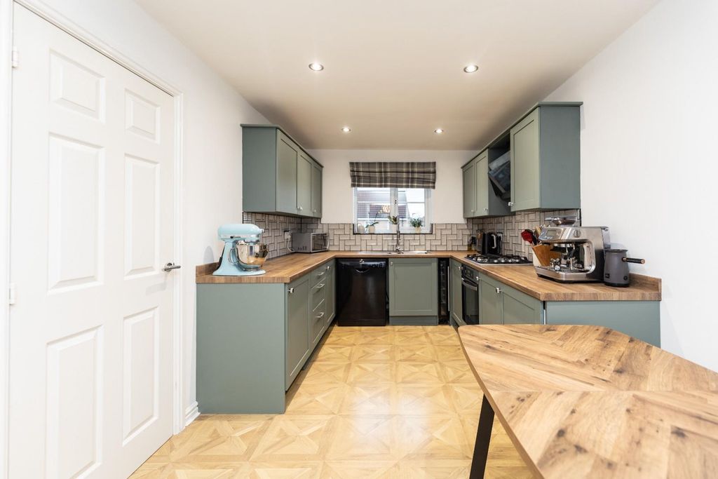 Property photo 2 of 19 5C5A1313.Jpg