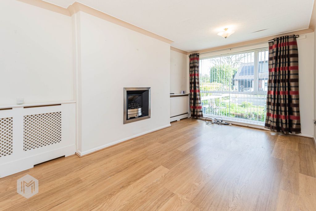 Property photo 3 of 20 Picture No. 06