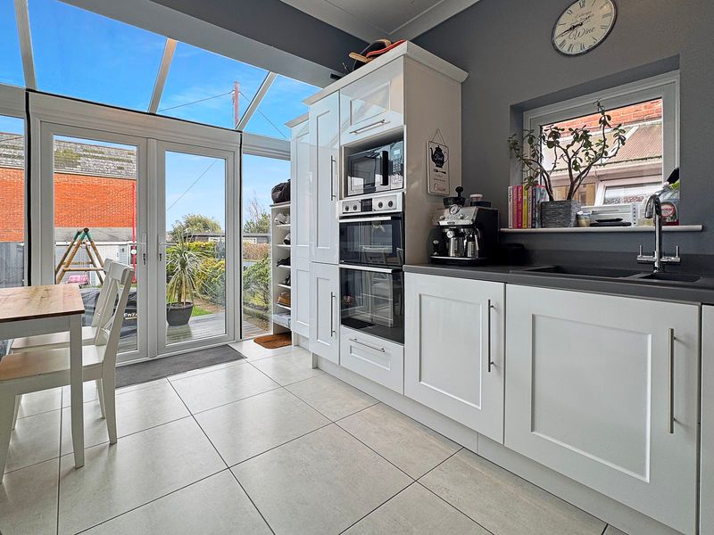 Property photo 3 of 24 Photo 17