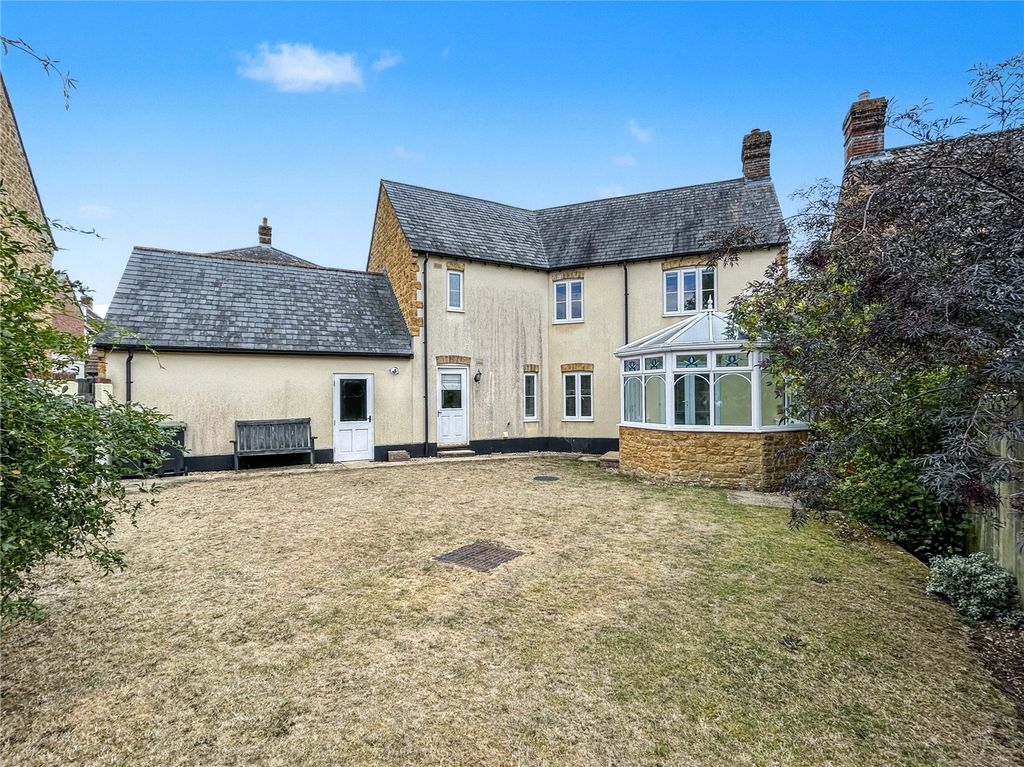 Property photo 3 of 16 Picture No. 05