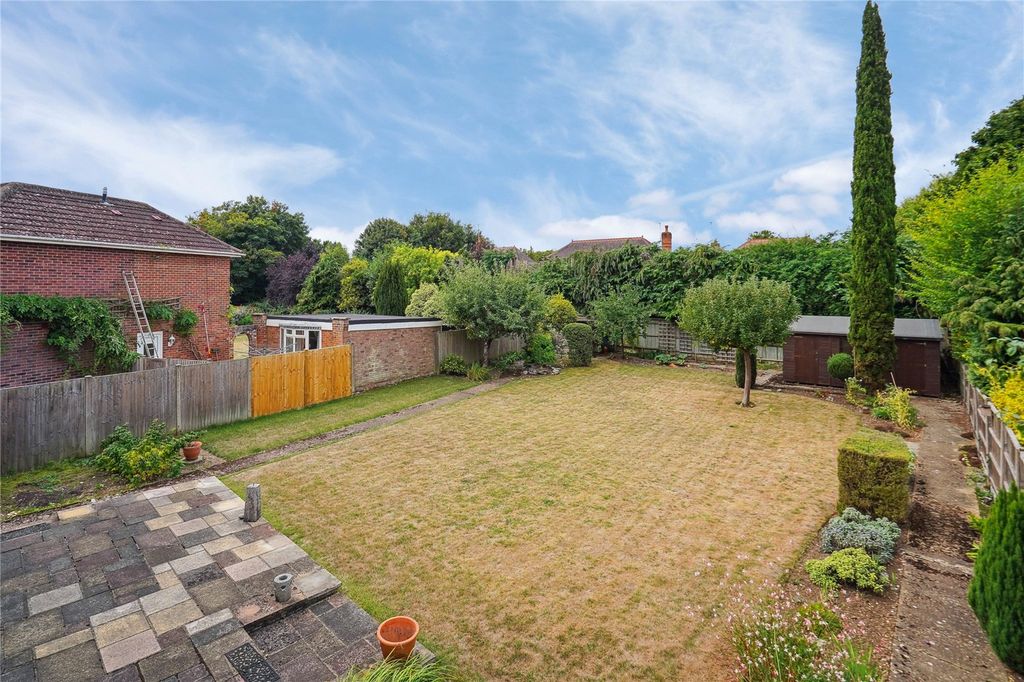 Property photo 2 of 15 Picture No. 13