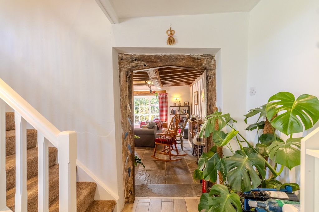 Property photo 3 of 22 5417803