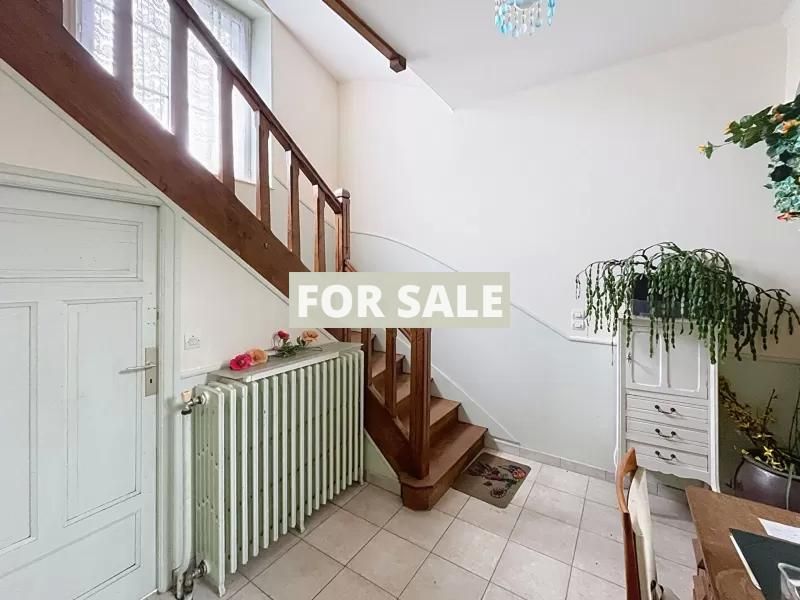 Property photo 3 of 18