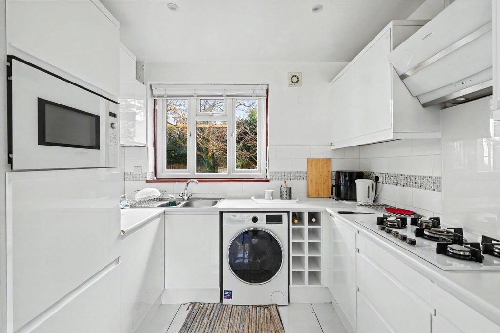 Additional image 15 of 5 bed detached house for saleClay Hill, Enfield EN2