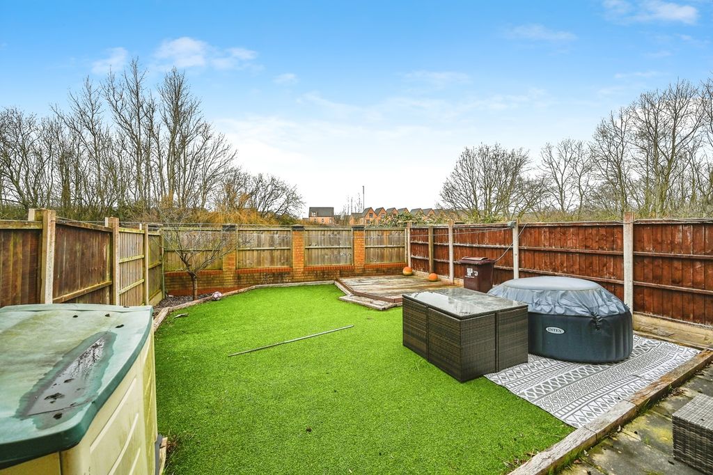 Property photo 2 of 18 Pbox-Img.Jpg