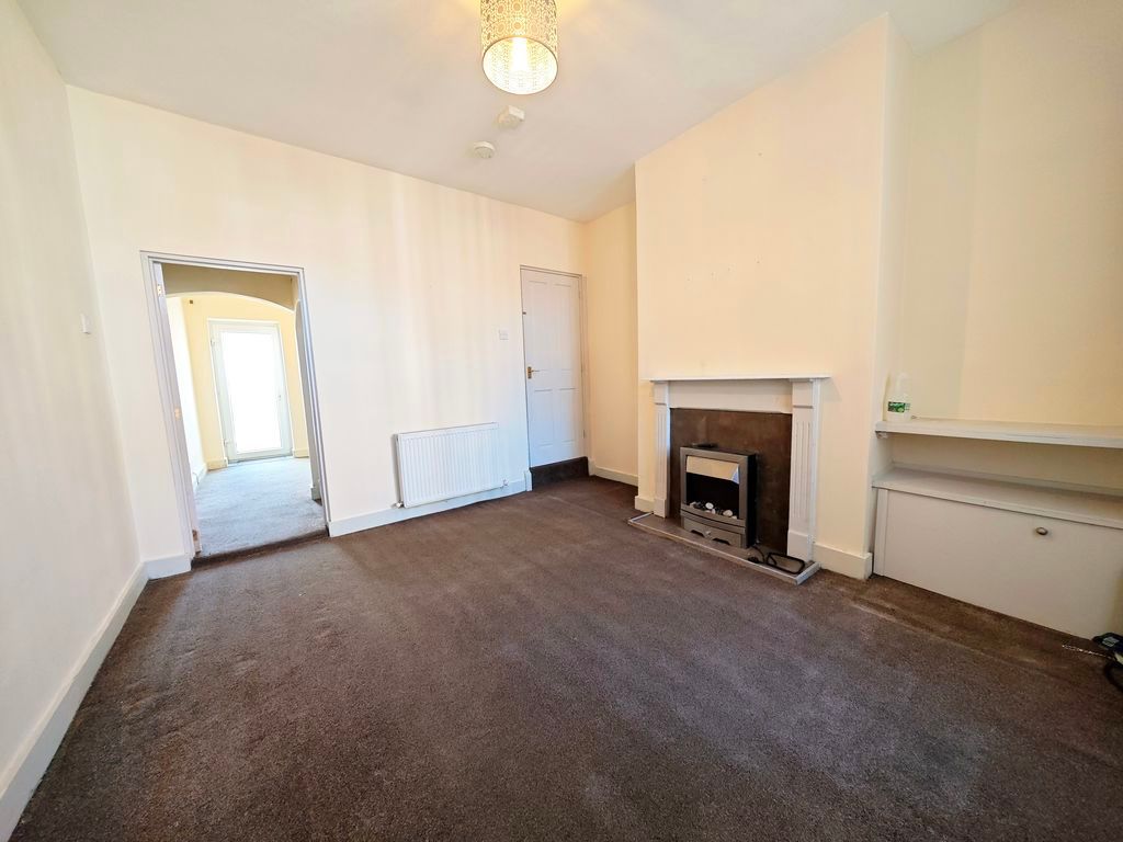 Property photo 2 of 12 Photo 2