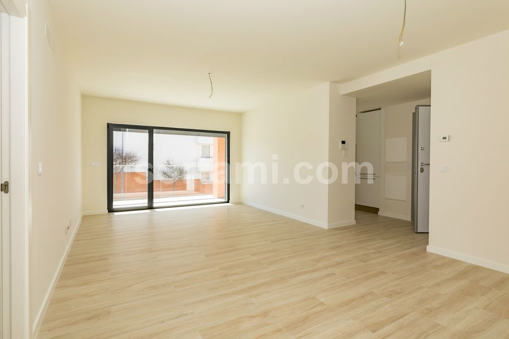 Property photo 1 of 29