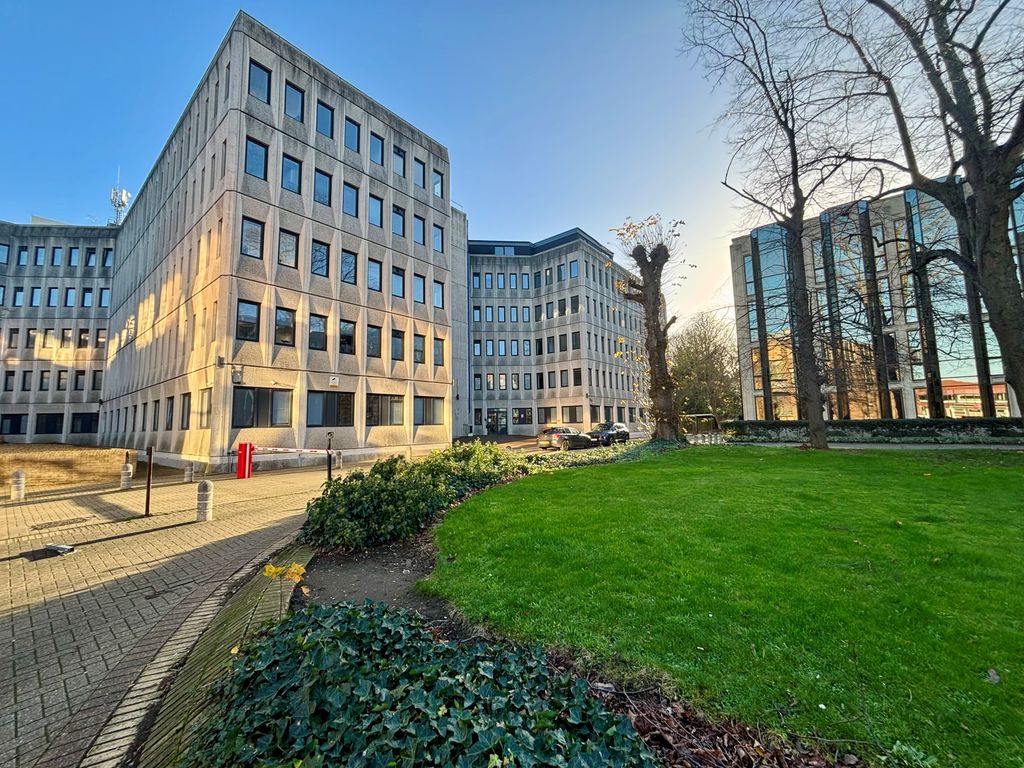 Property photo 1 of 6 Front