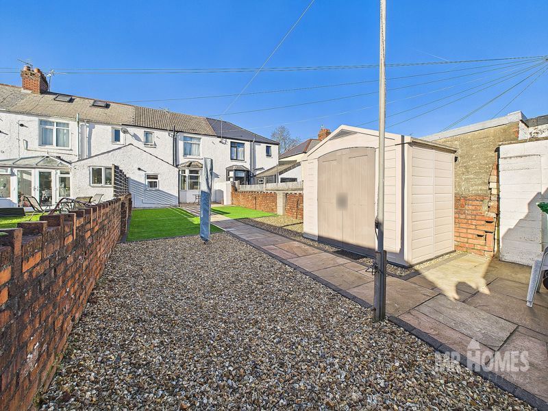 Property photo 2 of 33 Photo 21