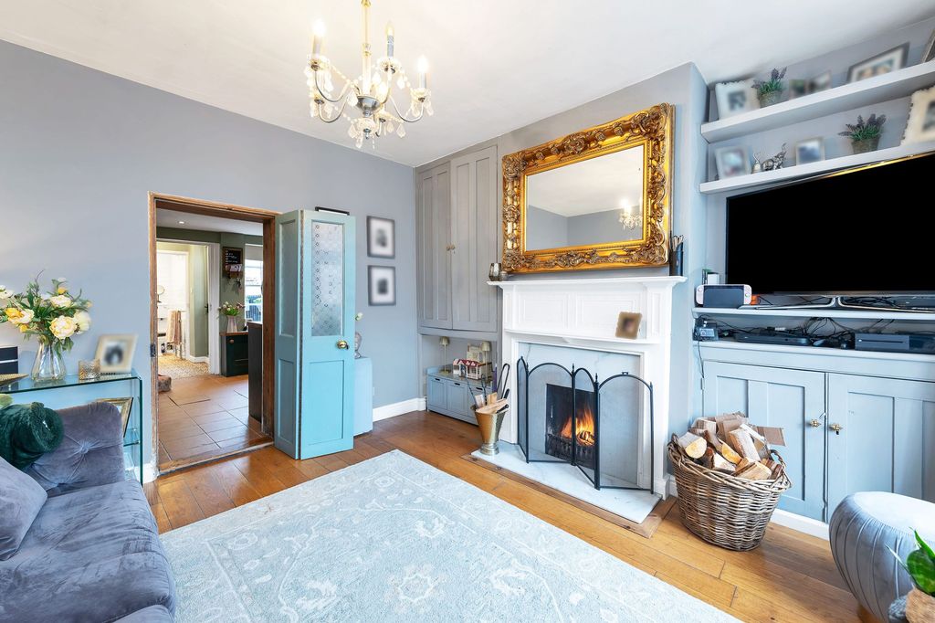 Property photo 2 of 15