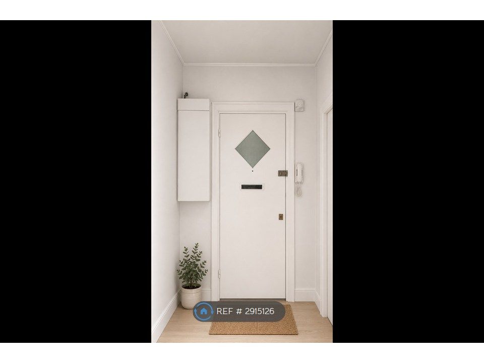 Property photo 3 of 10 Main Entrance