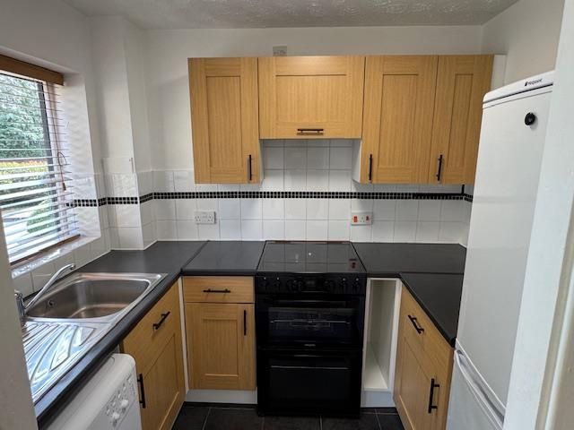 Property photo 3 of 10 Img_2015.Jpg